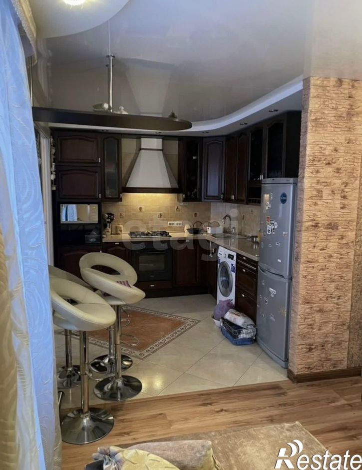 3-комн квартира Ярославская улица, 31б