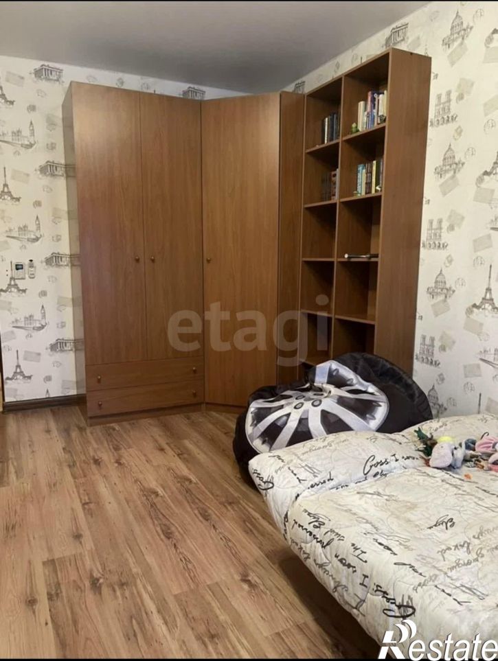 3-комн квартира Ярославская улица, 31б