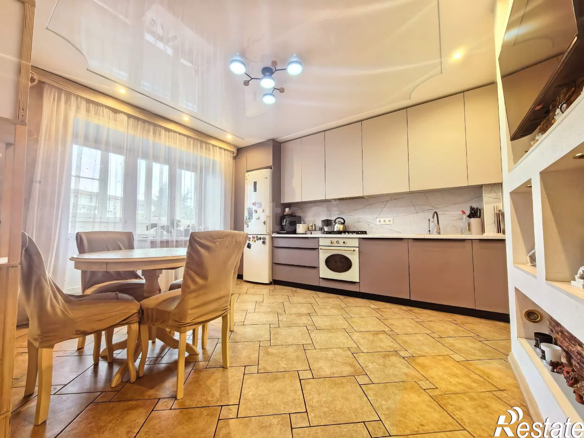 Купить квартиру за 13 500 000 рублей на улица Кирова, 57
