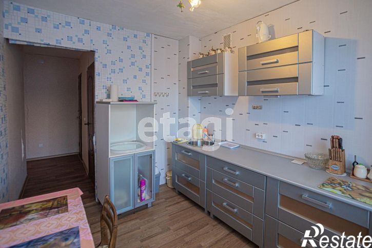 2-комн квартира Ярославская улица, 31б