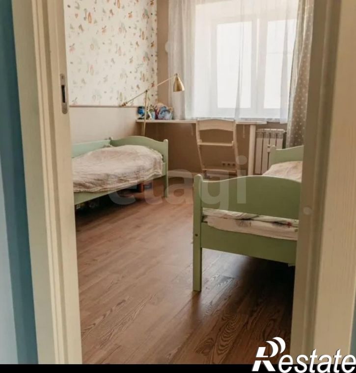 2-комн квартира улица Гагарина, 13