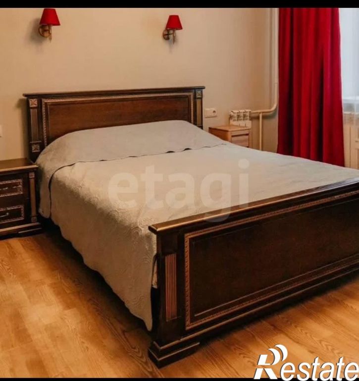 2-комн квартира улица Гагарина, 13