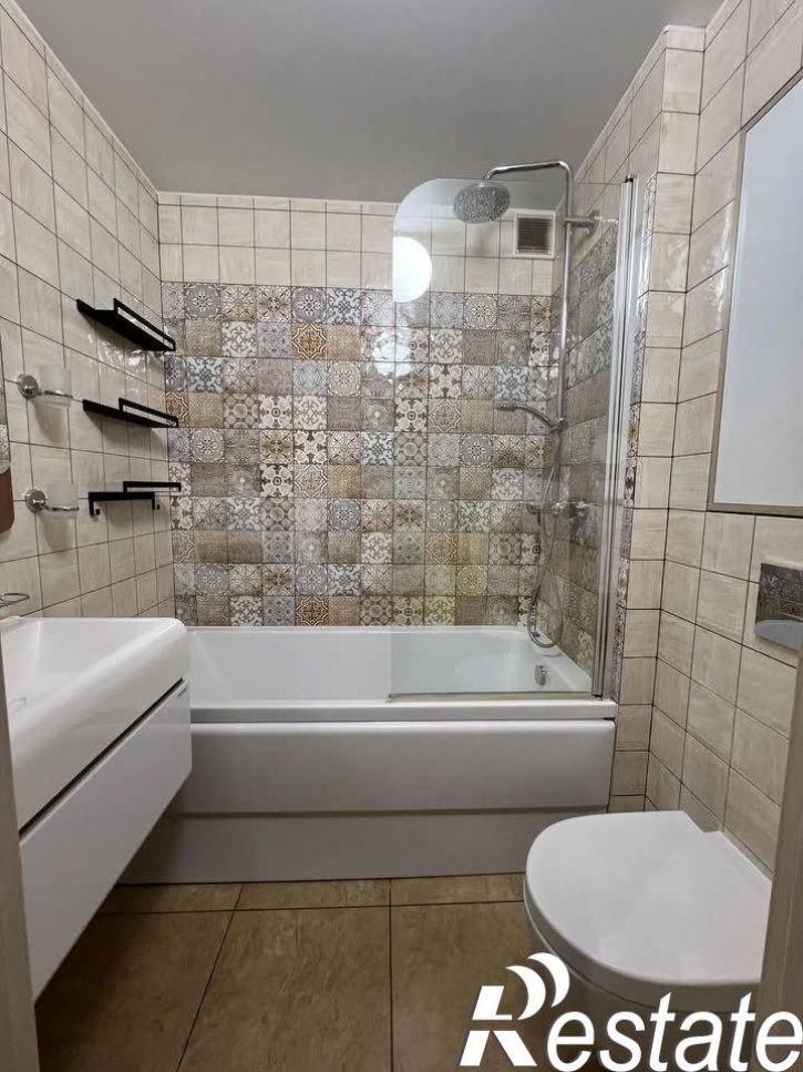 3-комн квартира улица Щетинина, 9