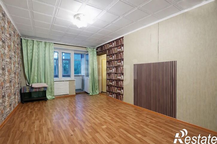 3-комн квартира улица Южакова, 26