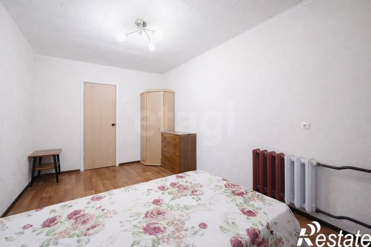 3-комн квартира улица Южакова, 26