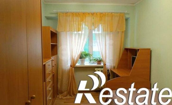 4-комн квартира улица Дзержинского, 41,  д. 41