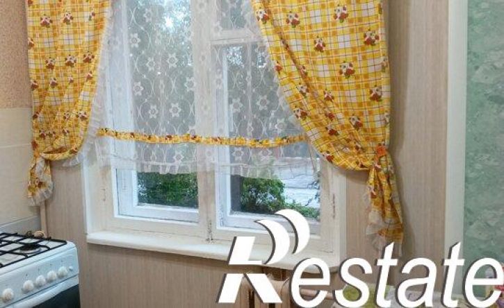 4-комн квартира улица Дзержинского, 41,  д. 41