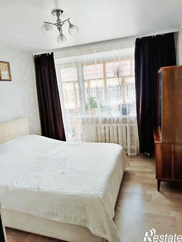 4-комн квартира улица Чернышевского, 99