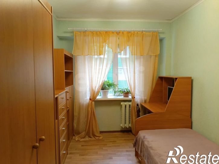 4-комн квартира улица Дзержинского, 41