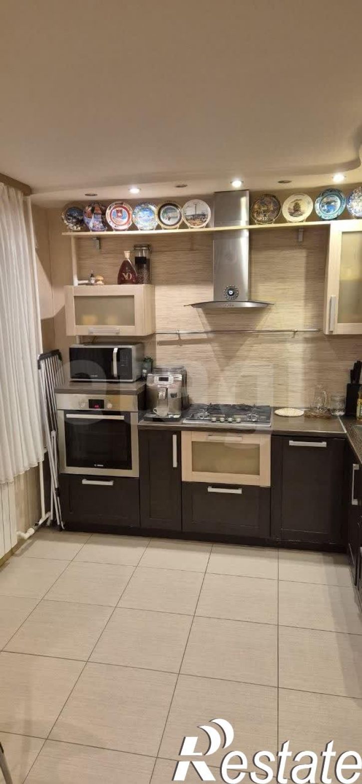 3-комн квартира Ярославская улица, 31б