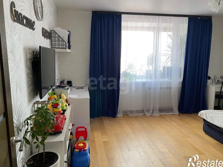 2-комн квартира улица Возрождения, 82а