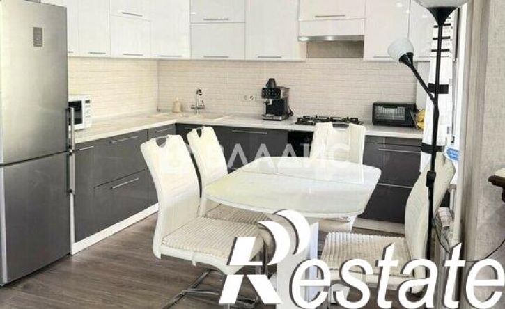 4-комн квартира Ярославская улица, 25А,  д. 25А