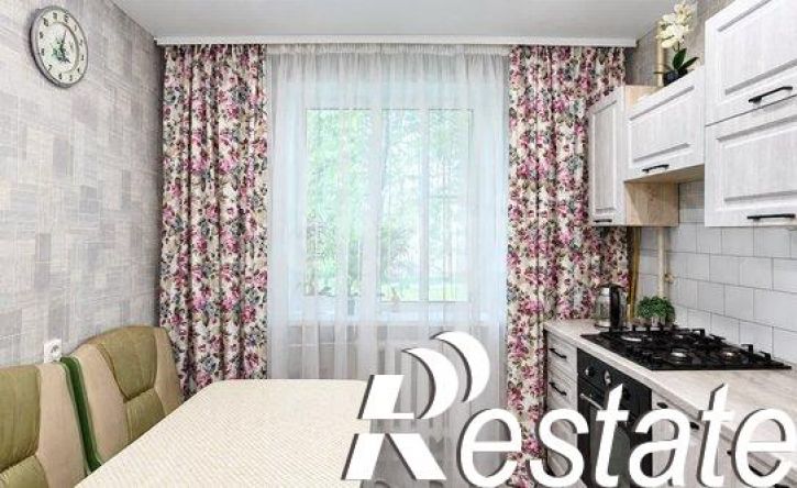 3-комн квартира улица Панкратова, 86,  д. 86
