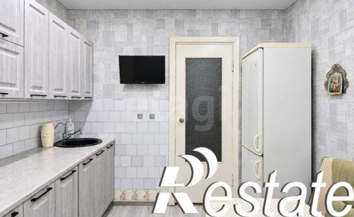 3-комн квартира улица Панкратова, 86,  д. 86