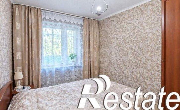 3-комн квартира улица Панкратова, 86,  д. 86