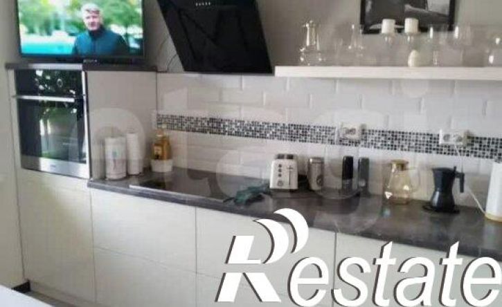 2-комн квартира улица Возрождения, 82А,  д. 82А