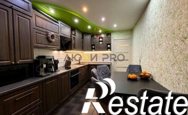 3-комн квартира улица Гагарина, 80Б,  д. 80Б