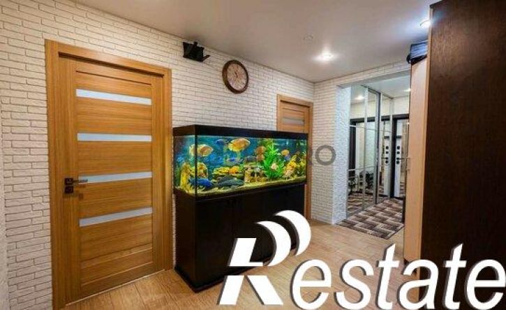 3-комн квартира улица Гагарина, 80Б,  д. 80Б