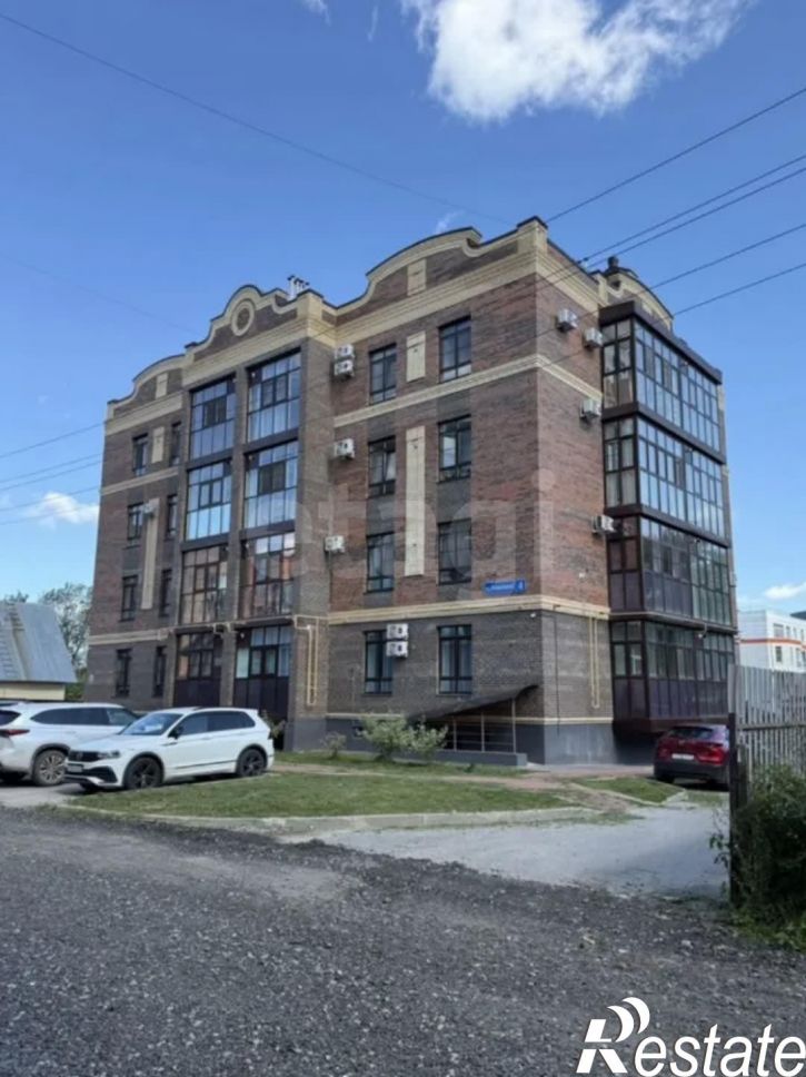 3-комн квартира Февральский переулок, 4