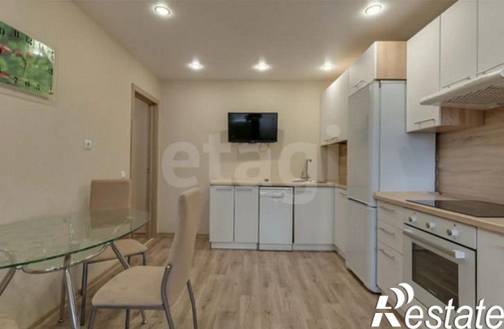2-комн квартира Молодёжная улица, 20б