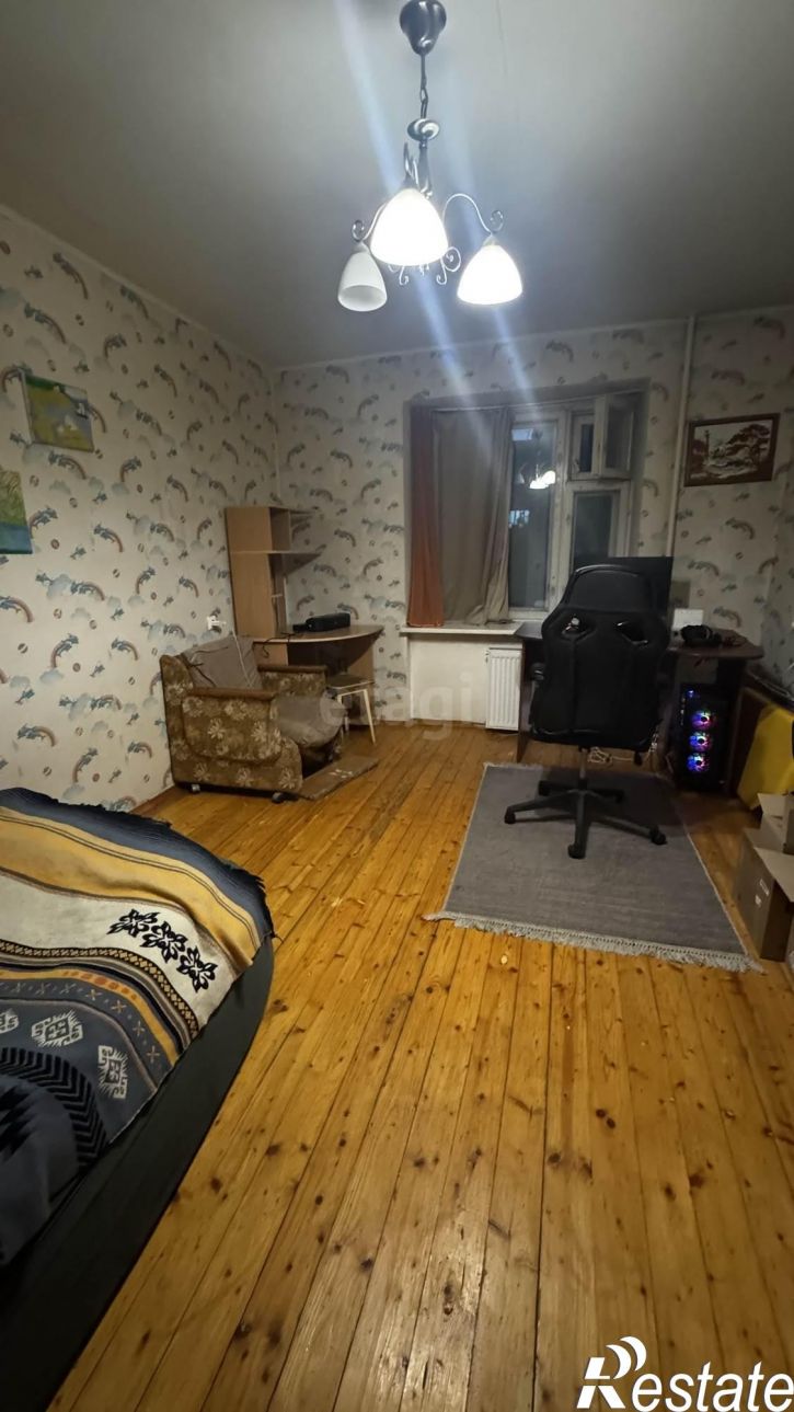 2-комн квартира улица Челюскинцев, 47