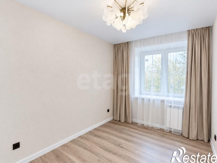 2-комн квартира улица Гагарина, 72