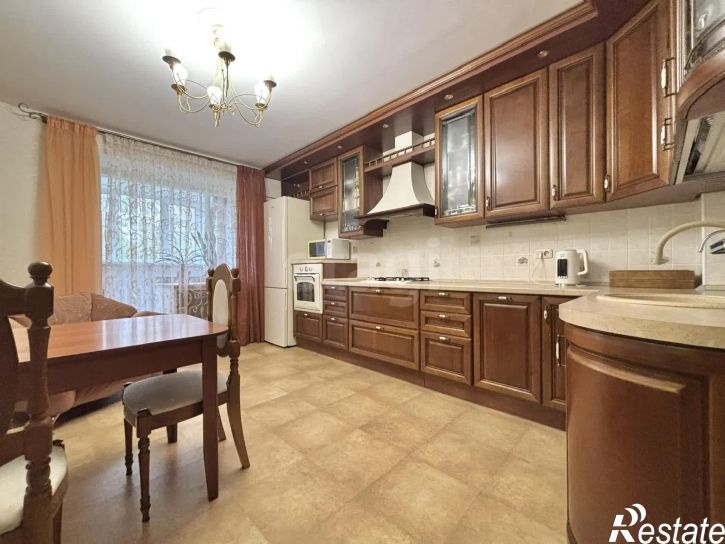 5-комн квартира Благовещенская улица, 89