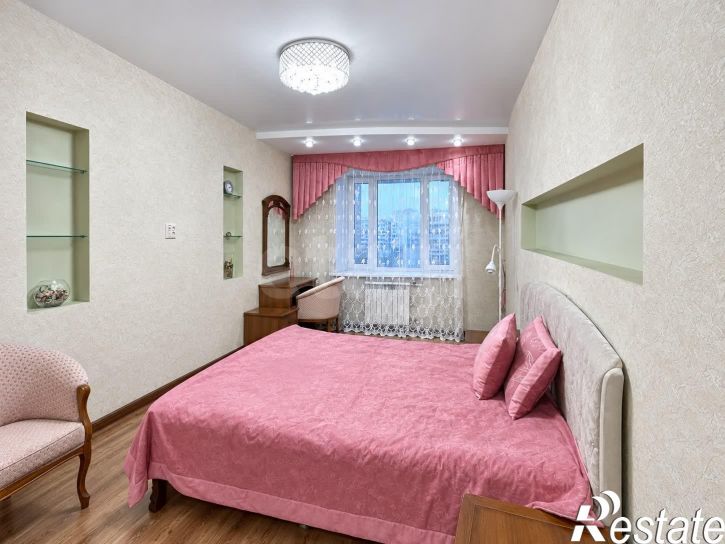 3-комн квартира Ярославская улица, 31б