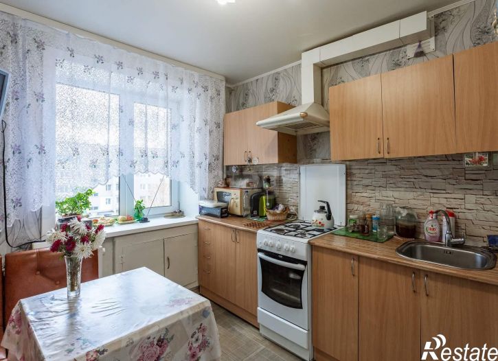 3-комн квартира улица Мохова, 23а