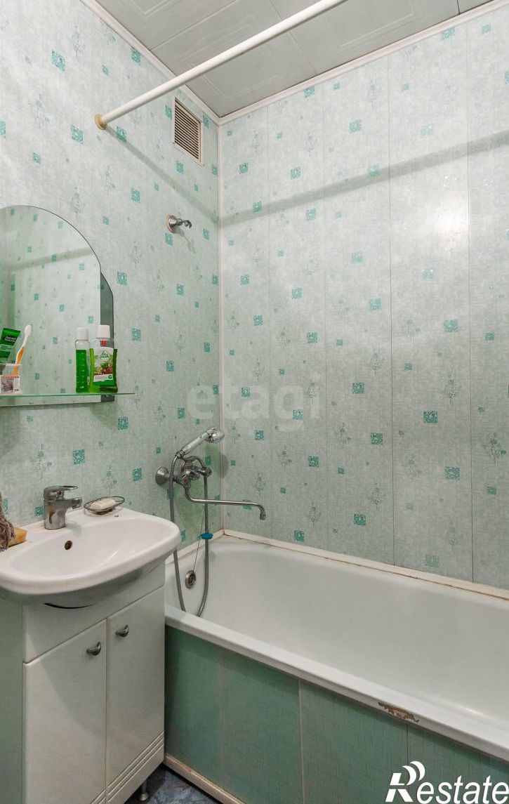 3-комн квартира улица Мохова, 23а