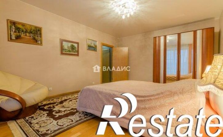 5-комн квартира улица Челюскинцев, 23,  д. 23