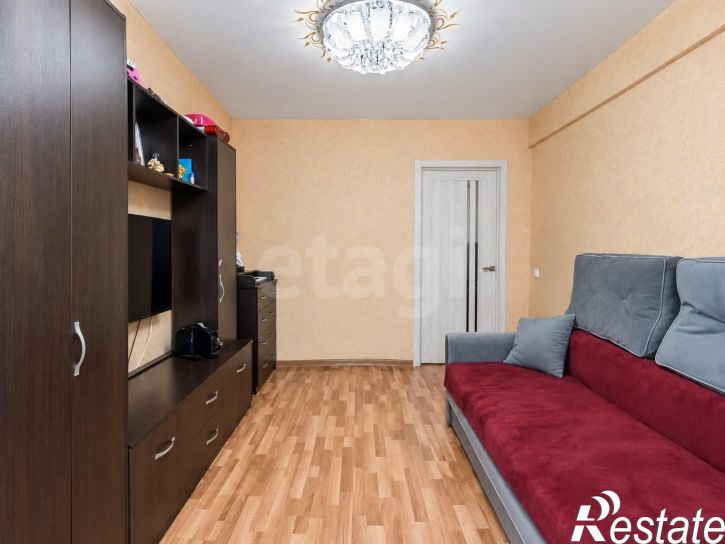 2-комн квартира улица Яшина, 40
