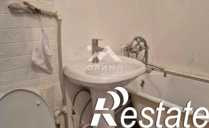 2-комн квартира улица Добролюбова, 33,  д. 33