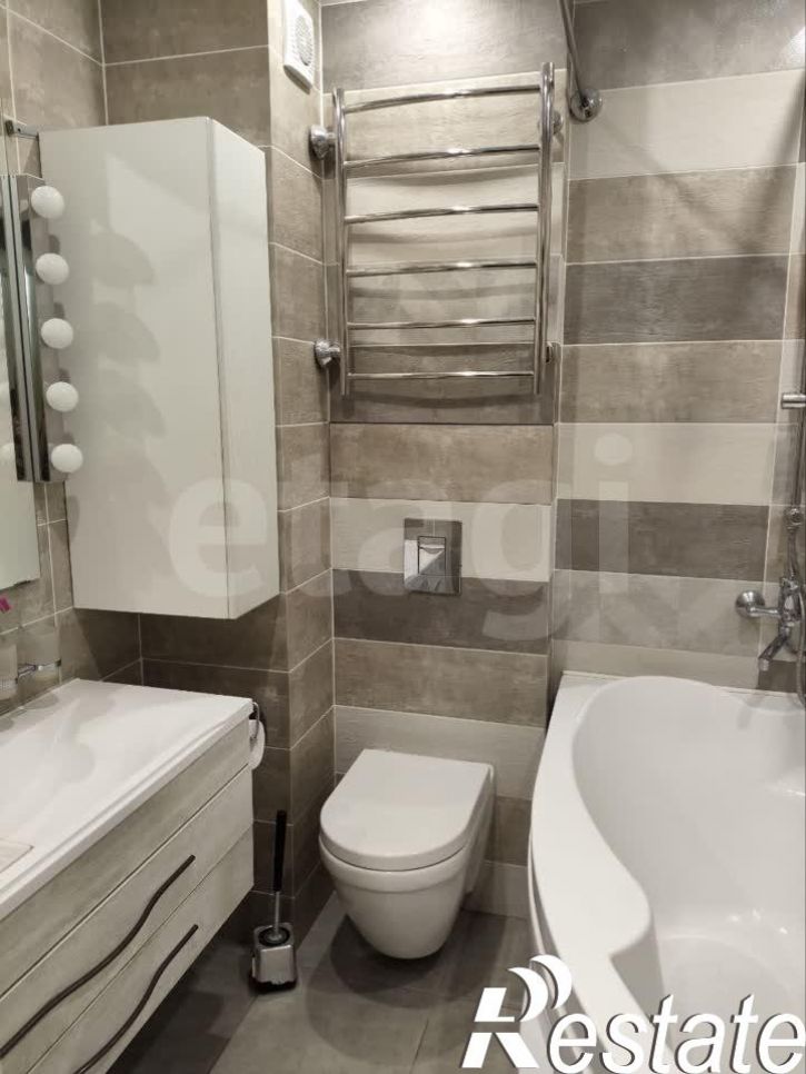 1-комн квартира улица Возрождения, 82