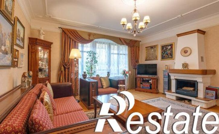 3-комн квартира улица Леденцова, 8Б,  д. 8Б