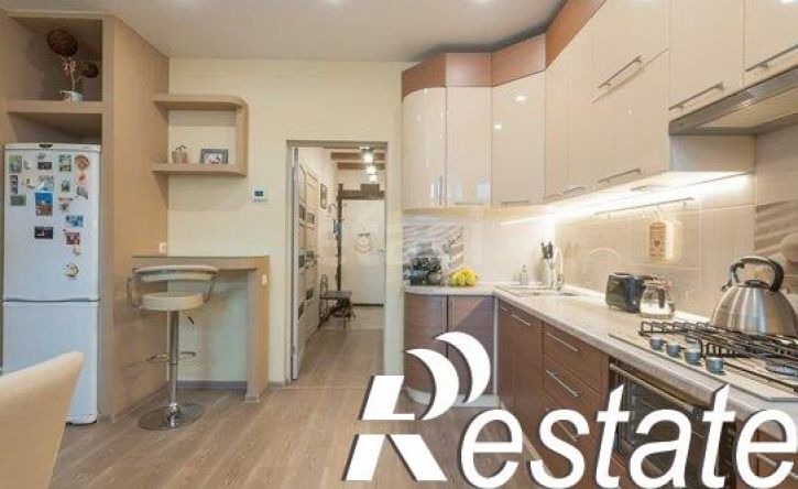 3-комн квартира Парковый переулок, 11А,  д. 11А