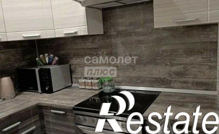 2-комн квартира улица Возрождения, 86,  д. 86