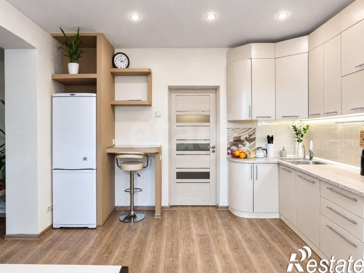 3-комн квартира Парковый переулок, 11а