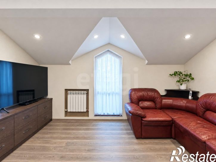 3-комн квартира Парковый переулок, 11а