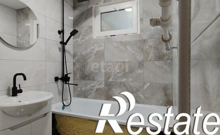 2-комн квартира Ленинградская улица, 44,  д. 44