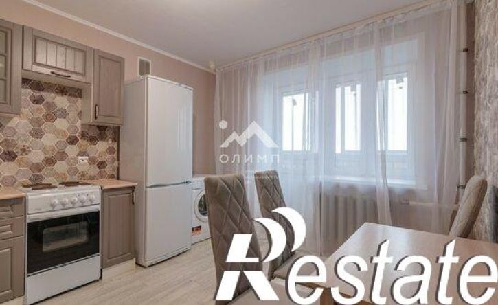 3-комн квартира улица Лётчика Каберова, 1А,  д. 1А