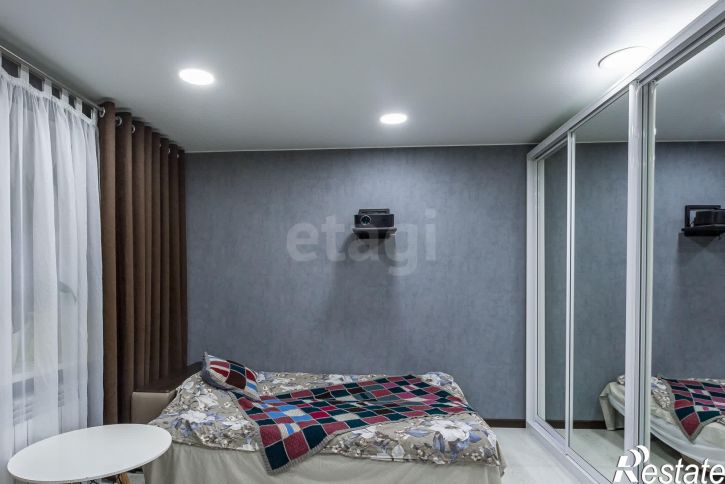 2-комн квартира улица Возрождения, 82а