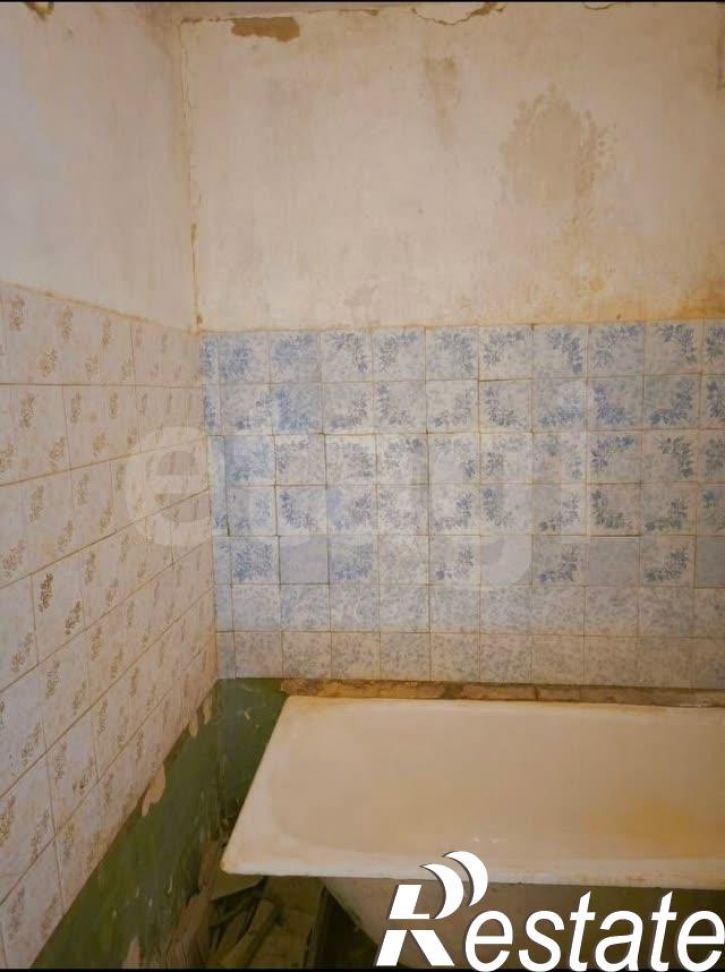 4-комн квартира улица Карла Маркса, 113