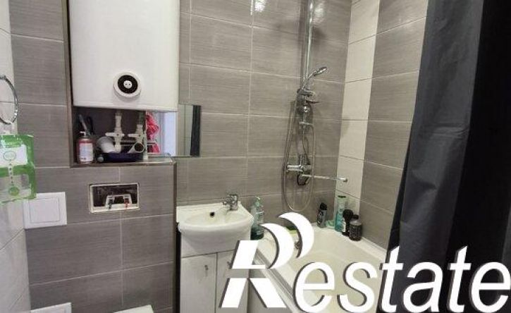 2-комн квартира улица Космонавта Беляева, 32 к2,  д. 32 к2