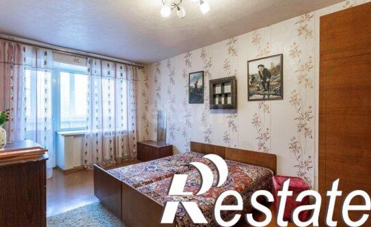 3-комн квартира улица Петина, 18,  д. 18