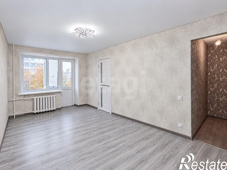 2-комн квартира Ленинградская улица, 44