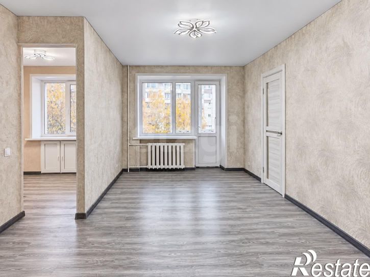 2-комн квартира Ленинградская улица, 44