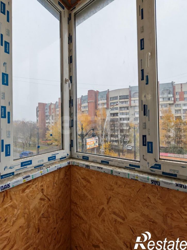 2-комн квартира Ленинградская улица, 44
