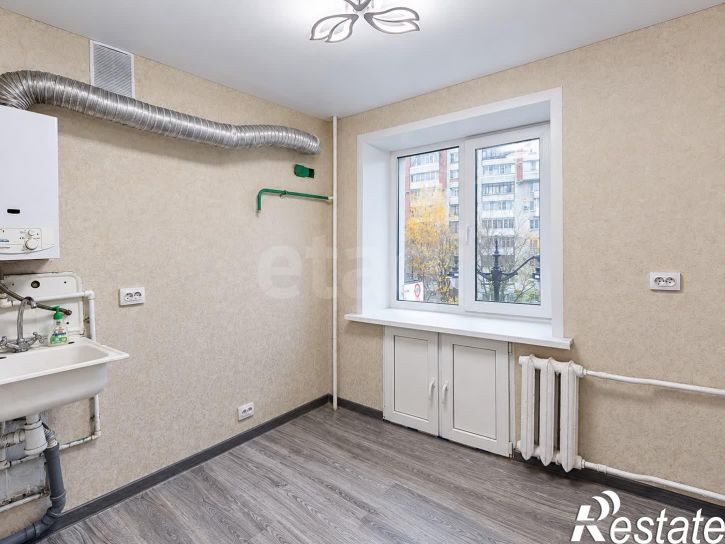 2-комн квартира Ленинградская улица, 44