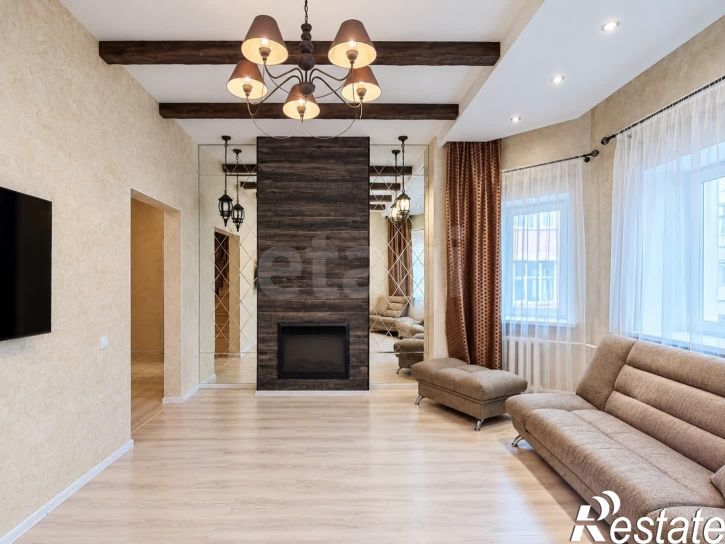 4-комн квартира Благовещенская улица, 71